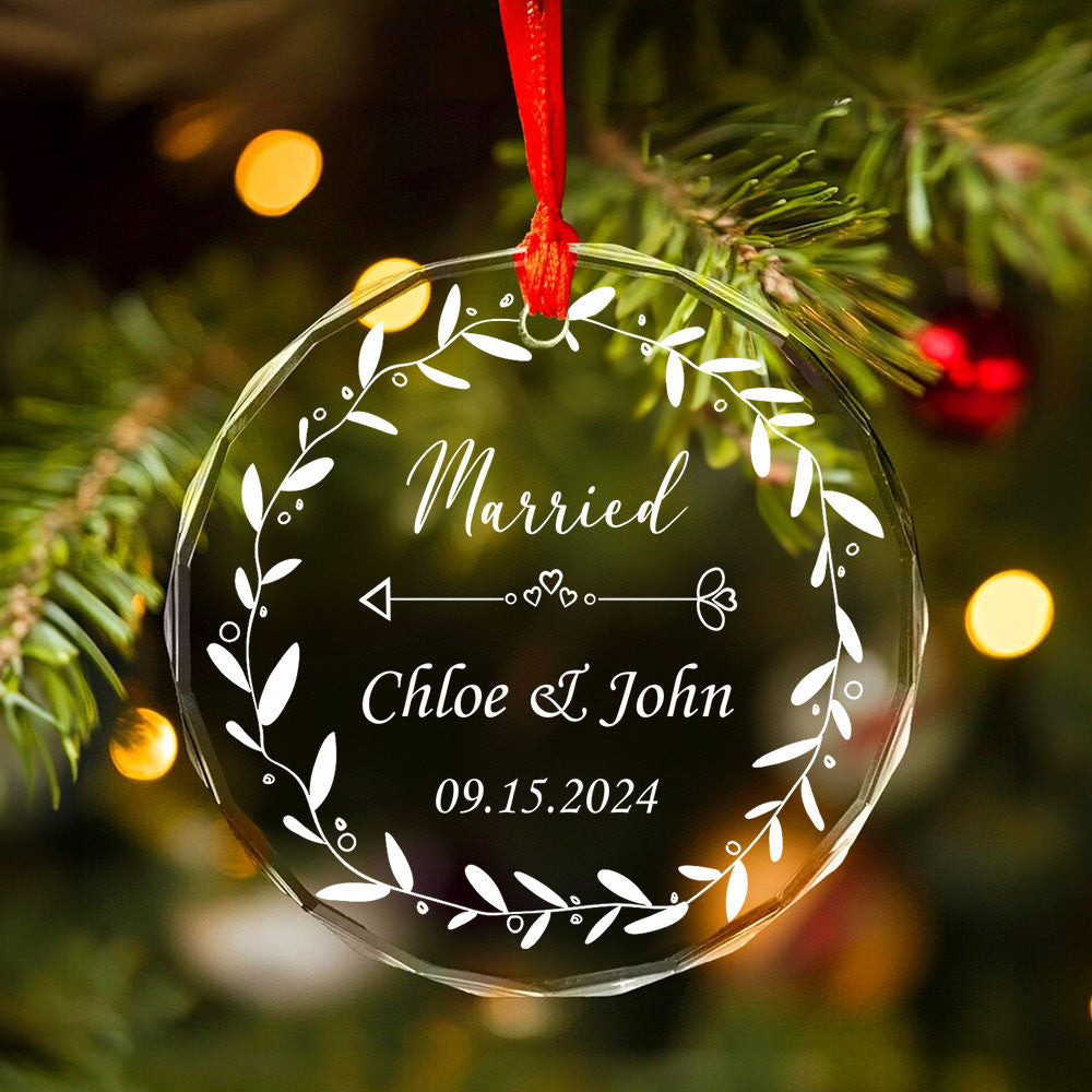 Personalized Newlywed Glass Christmas Ornament, Wedding Gift for Bride and Groom - image 2