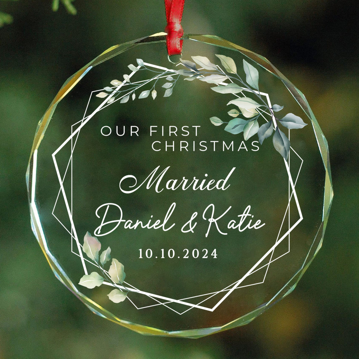 Personalized Mr and Mrs Newlywed Glass Christmas Ornament 2026, Christmas Tree Wedding Gift