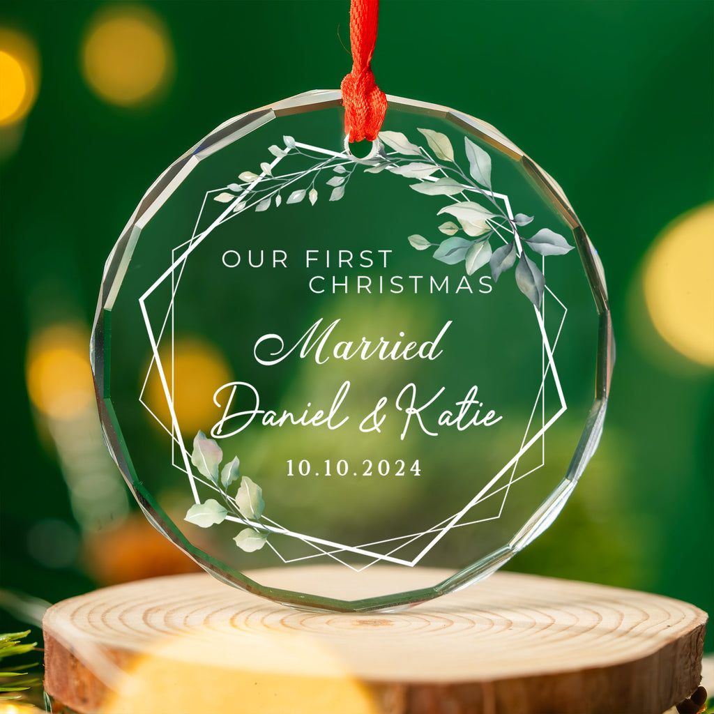 Personalized Mr and Mrs Newlywed Glass Christmas Ornament 2026, Christmas Tree Wedding Gift - image 3